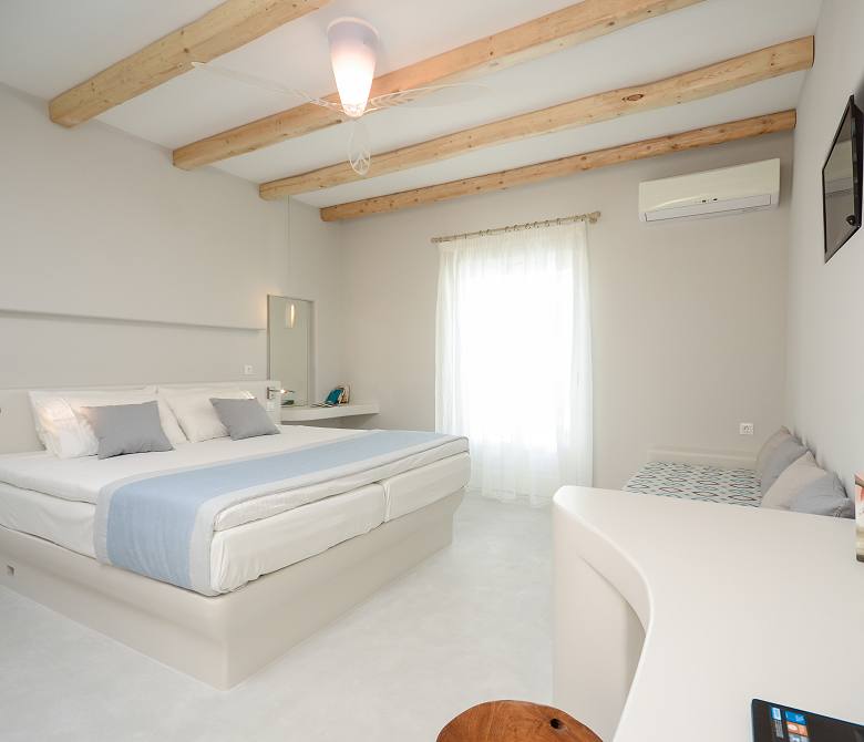 Naxos Suites