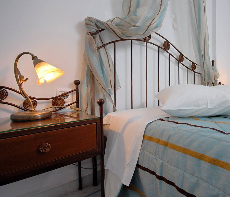 Double Room-Semi Basement